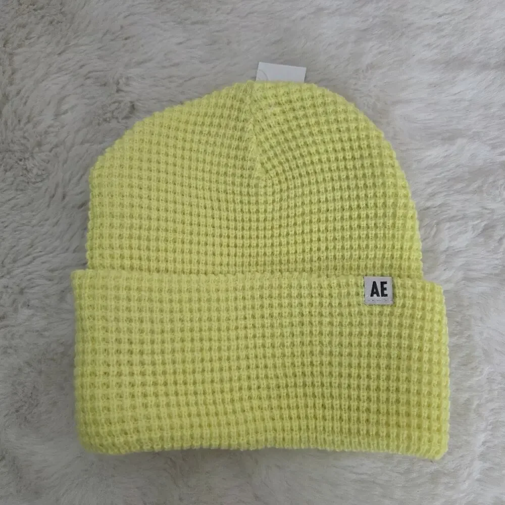 American Eagle Lime Yellow Waffle Knit Beanie NWT Green Unisex Winter Hat OS